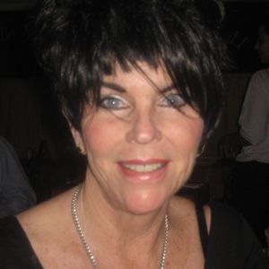 Meet your Posher, Eve